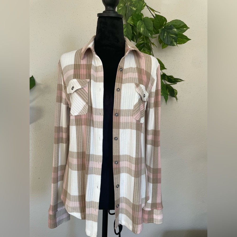 Como Vintage Pink and Tan Plaid Button-Down Shirt - Picture 7 of 11